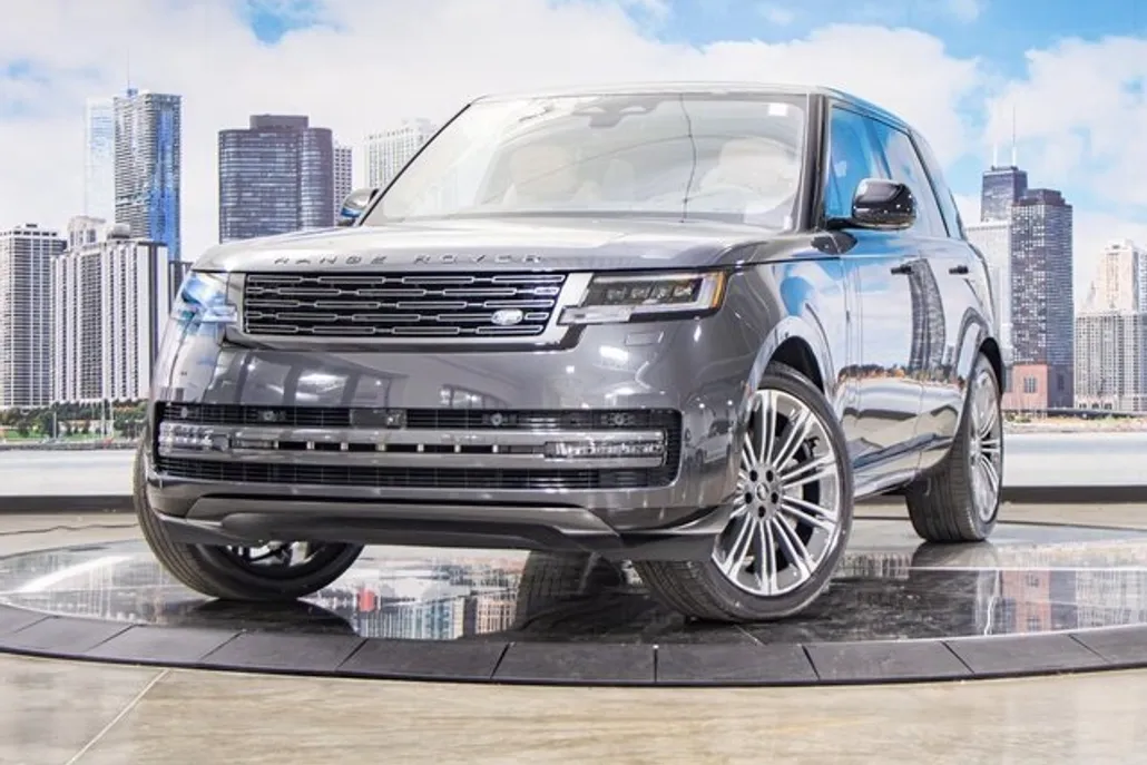 2025 Land Rover Range Rover SE photo 1
