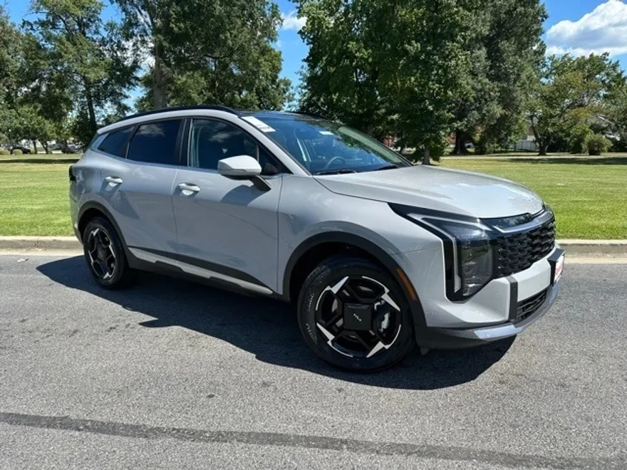 2026 Kia Sportage EX photo 1