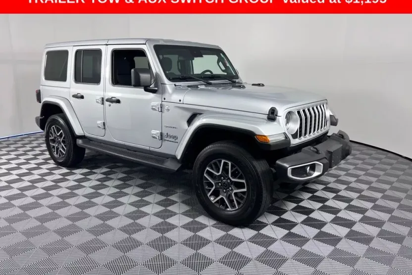 2024 Jeep Wrangler Sahara photo 1