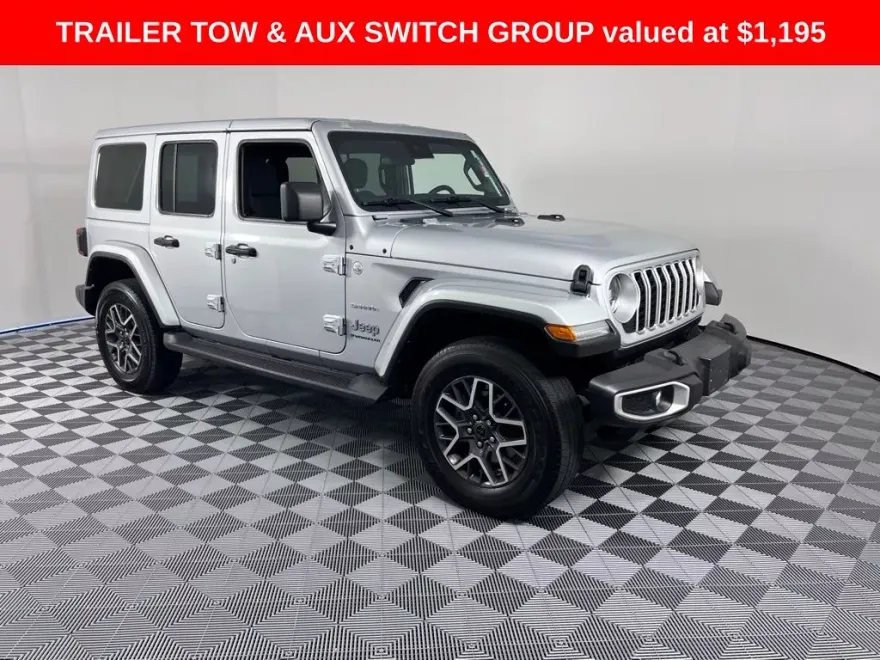 2024 Jeep Wrangler Sahara photo 1