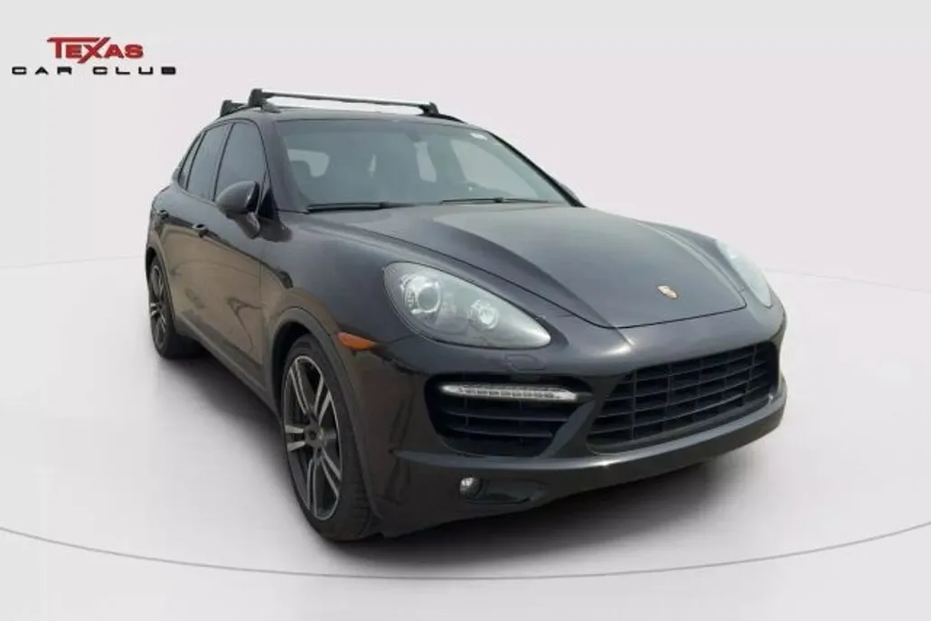 2013 Porsche Cayenne Turbo photo 1