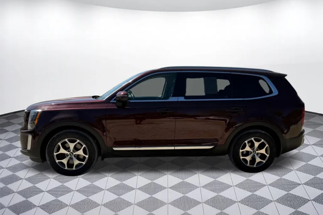 2020 Kia Telluride EX photo 1