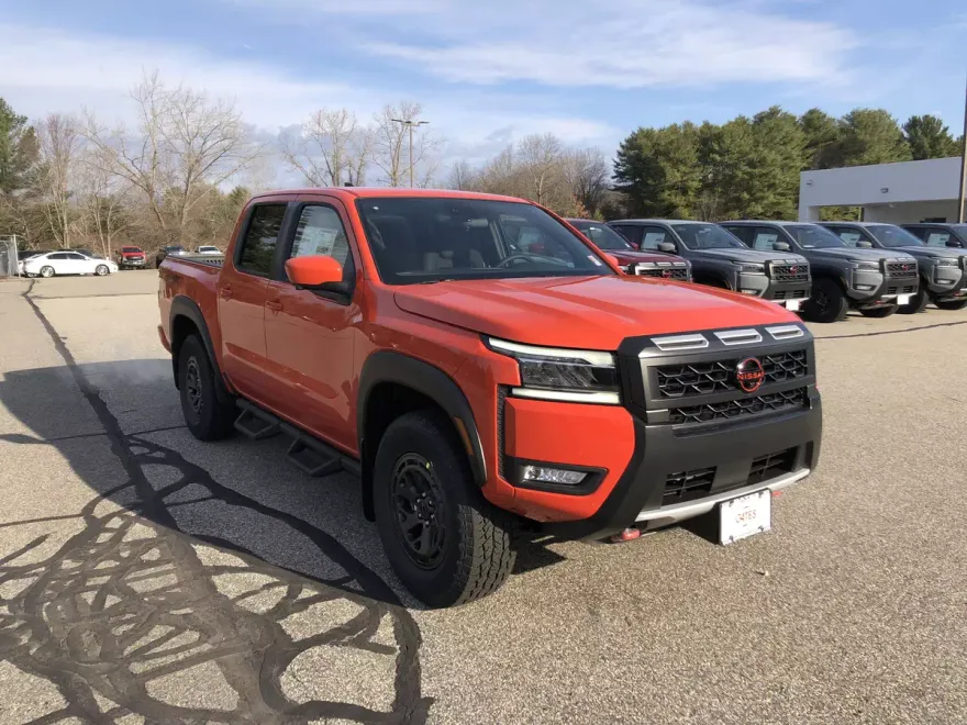 2025 Nissan Frontier PRO-4X photo 1
