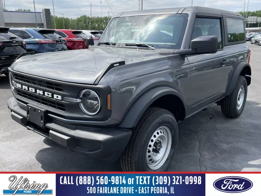 2025 Ford Bronco Base photo 1