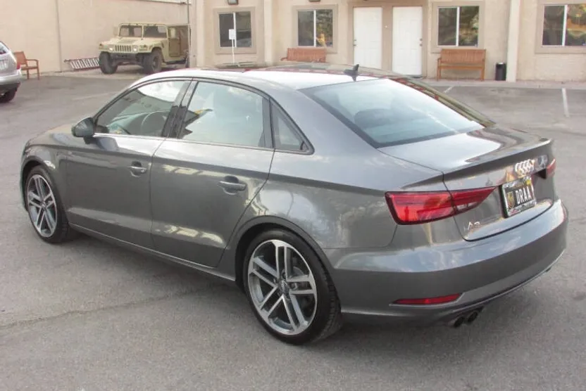 2019 Audi A3 2.0T photo 1