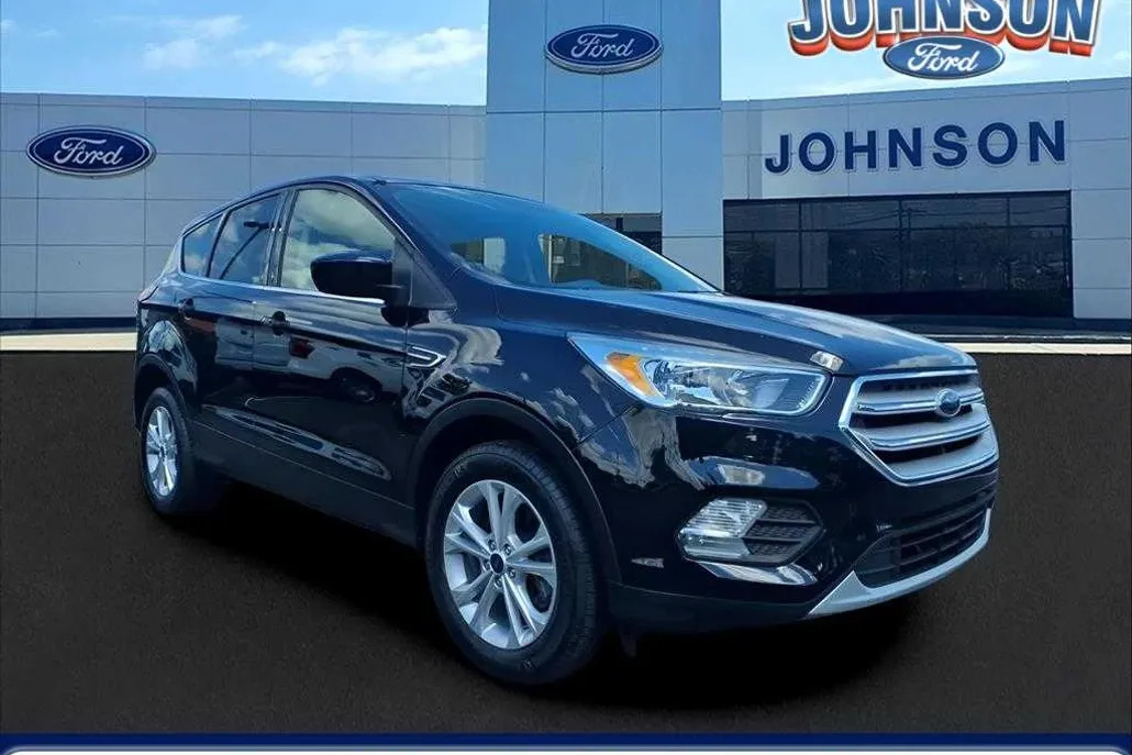 2019 Ford Escape SE photo 1