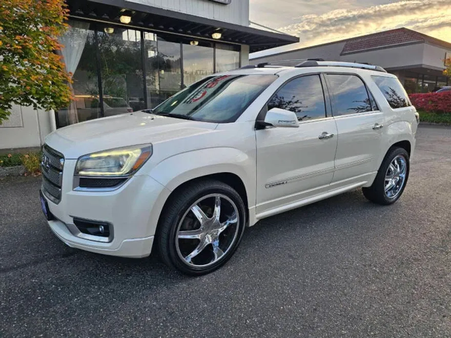 2013 Gmc Acadia Denali photo 1
