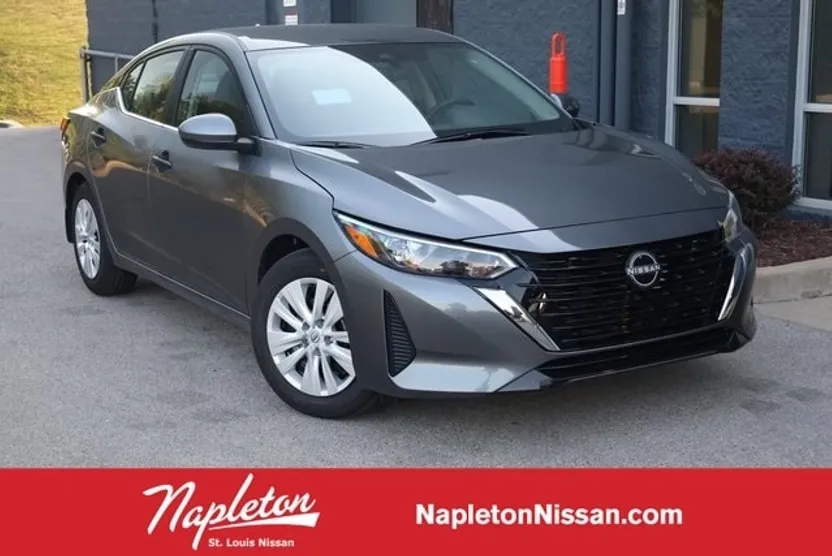 2025 Nissan Sentra S photo 1