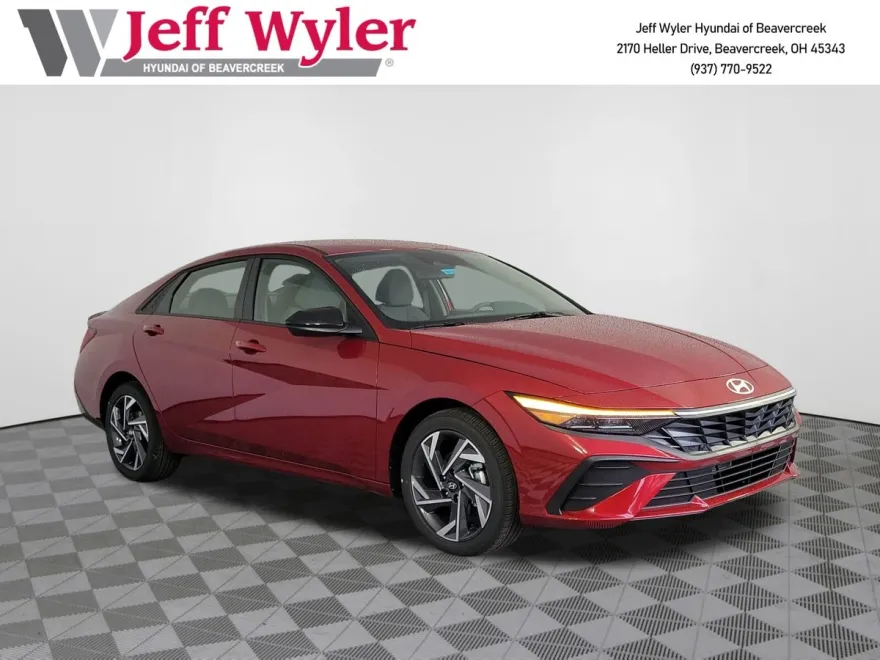 2025 Hyundai Elantra SEL Sport photo 1