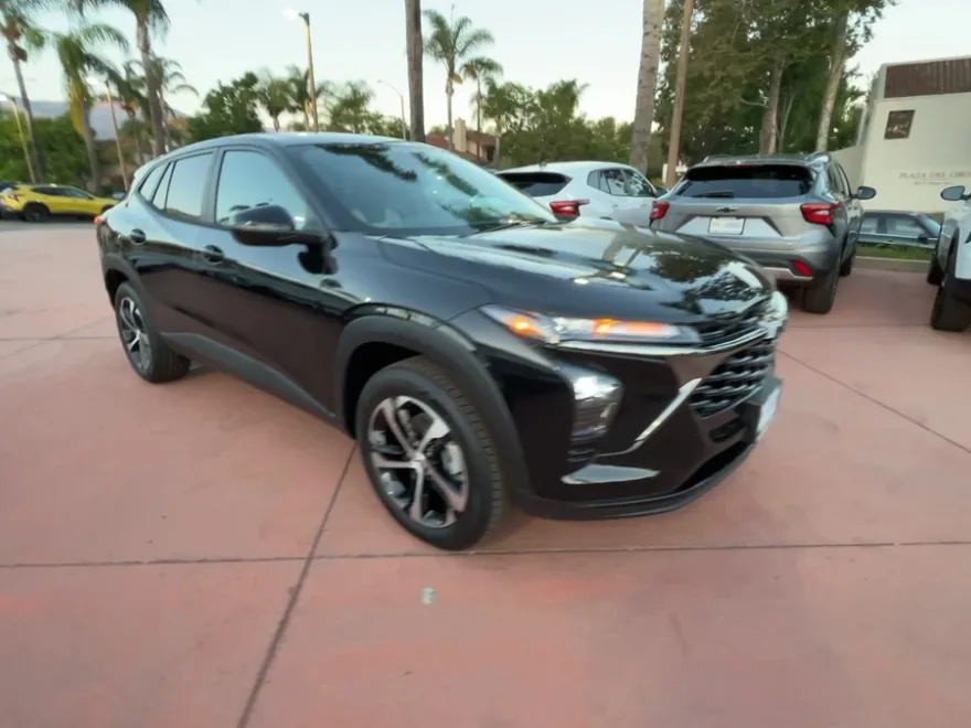 2026 Chevrolet Trax photo 1