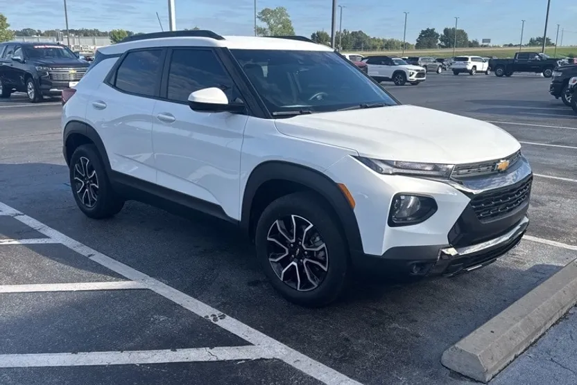 2023 Chevrolet Trailblazer ACTIV photo 1