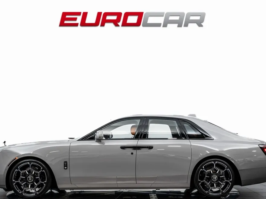 2025 Rolls Royce Ghost Black Badge photo 1