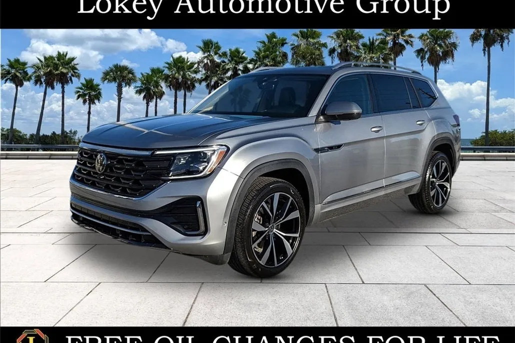 2024 Volkswagen Atlas SEL Premium R-Line photo 1