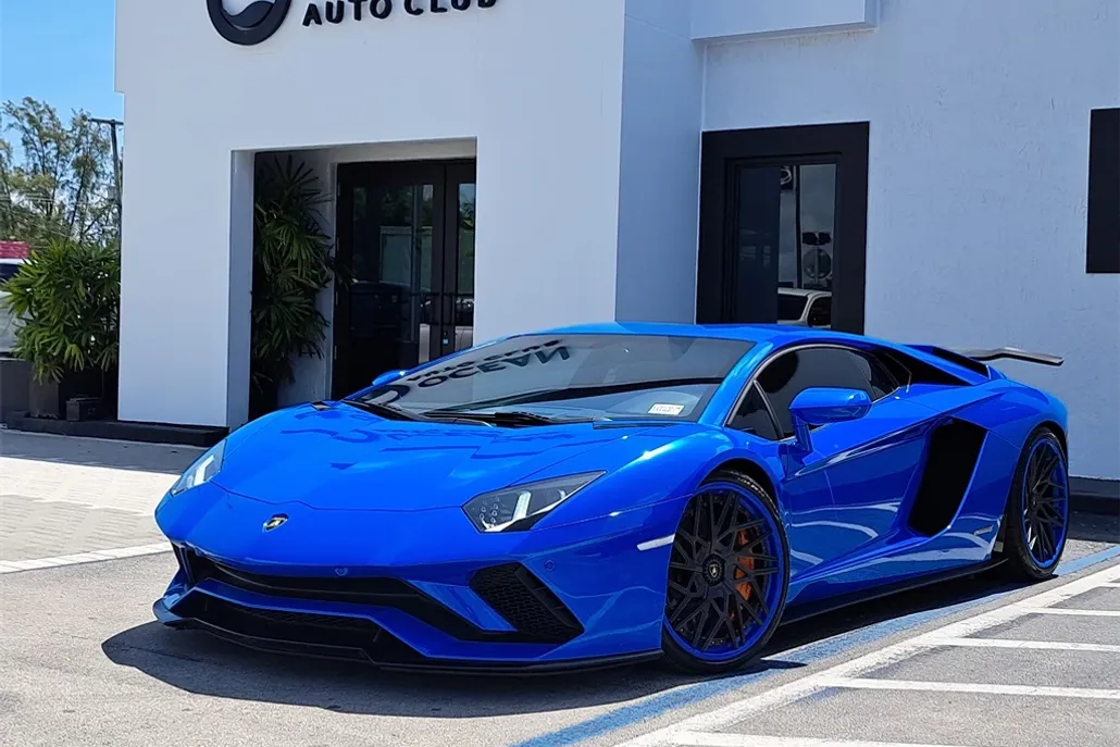 2018 Lamborghini Aventador S photo 1
