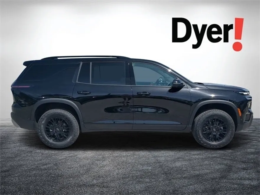 2025 Chevrolet Traverse Z71 photo 1