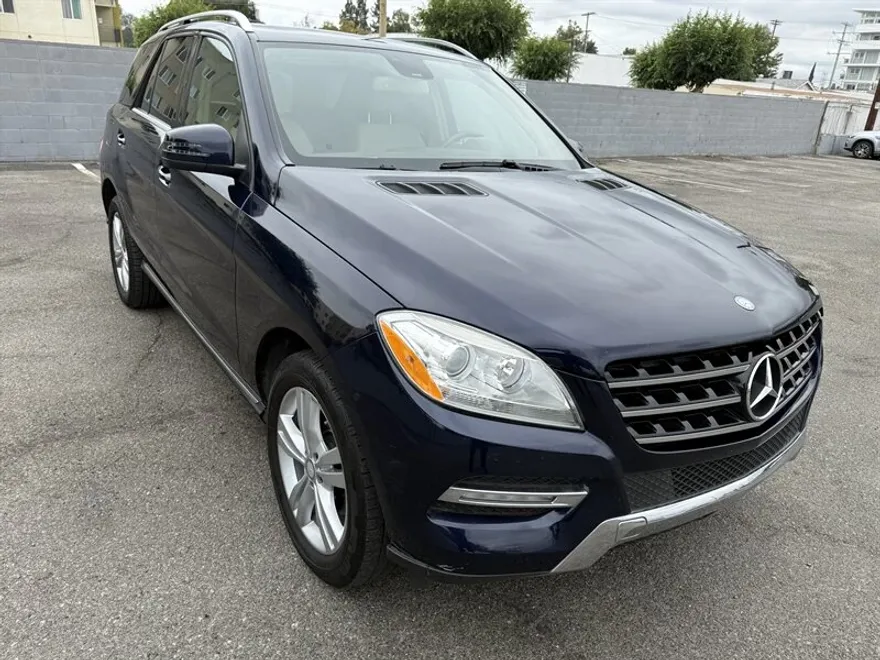 2013 Mercedes Benz ML 350 photo 1