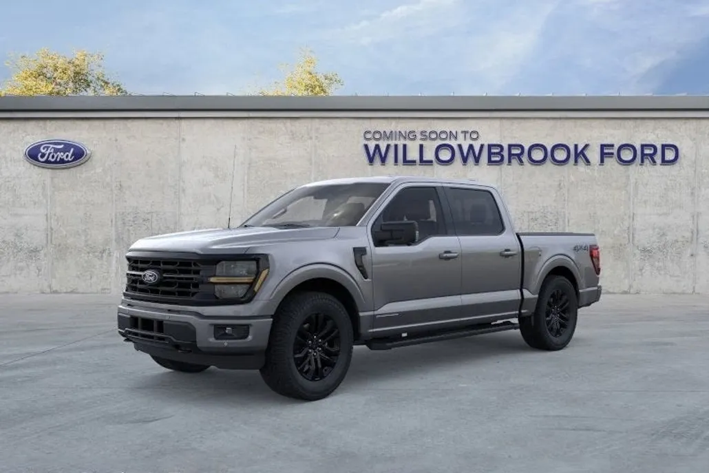 2025 Ford F-150 XLT photo 1