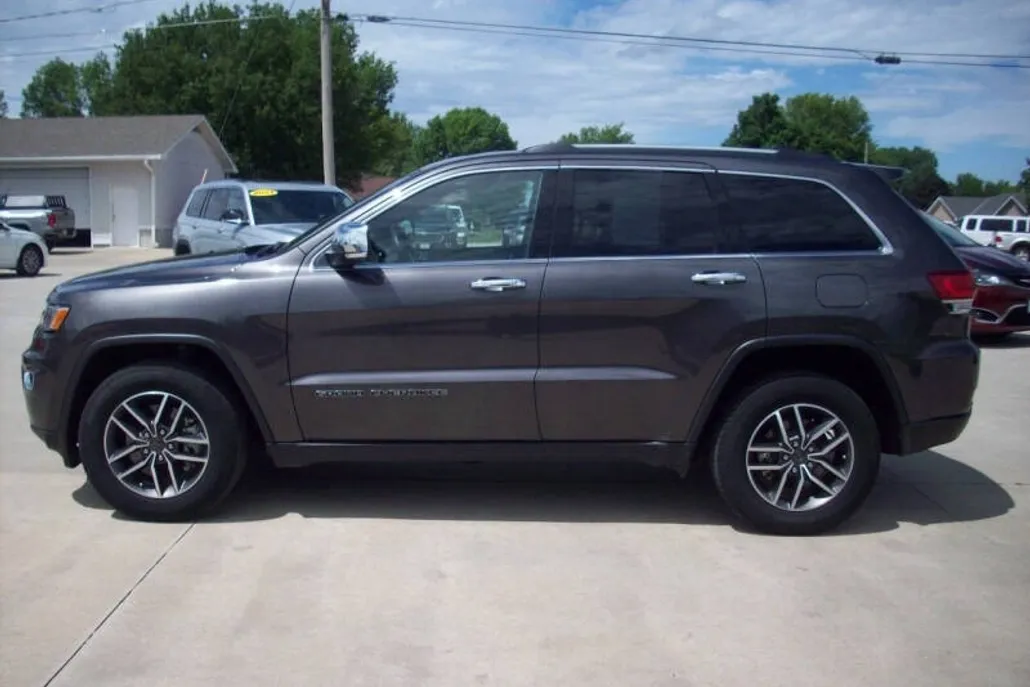 2021 Jeep Grand Cherokee Limited photo 1