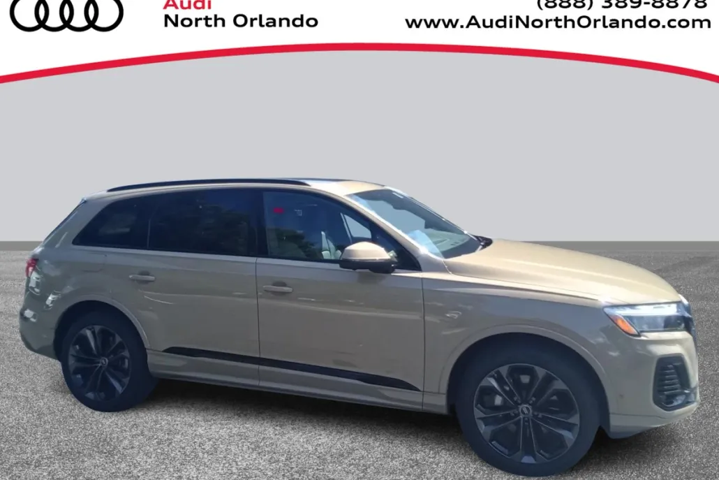 2025 Audi Q7 Premium Plus photo 1