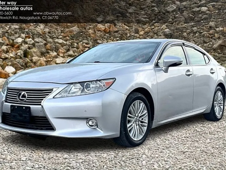 2015 Lexus ES 350 photo 1
