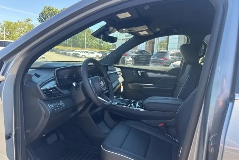2026 Buick Enclave Preferred photo 1