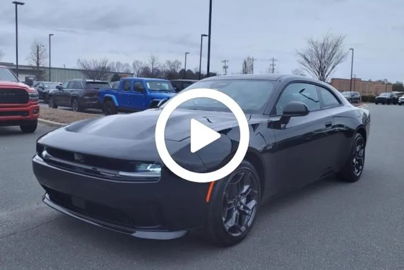 2025 Dodge Charger R/T photo 1