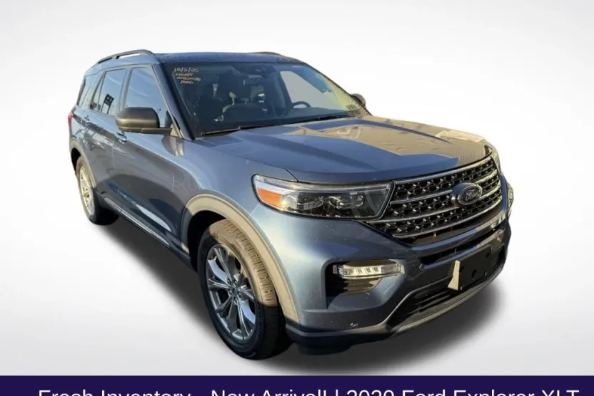2020 Ford Explorer XLT photo 1
