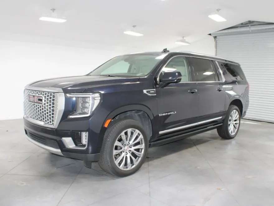 2022 Gmc Yukon XL Denali photo 1