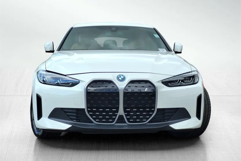 2023 Bmw i4 eDrive40 photo 1