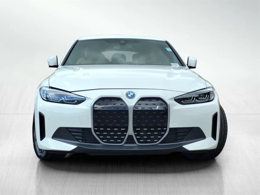 2023 Bmw i4 eDrive40 photo 1