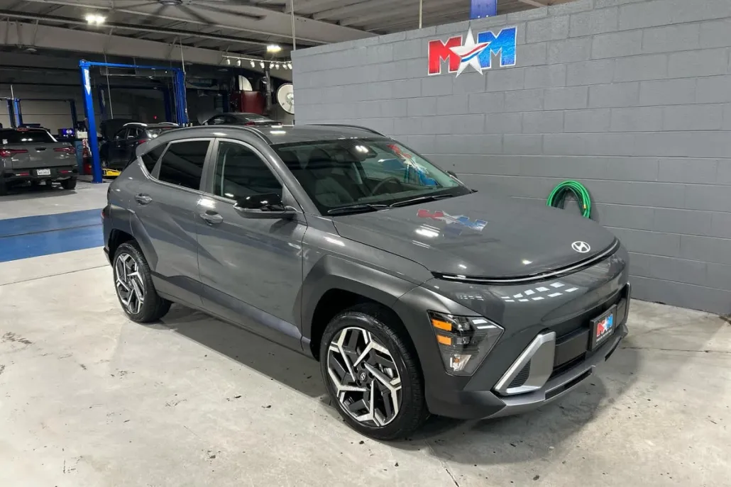 2026 Hyundai Kona SEL photo 1