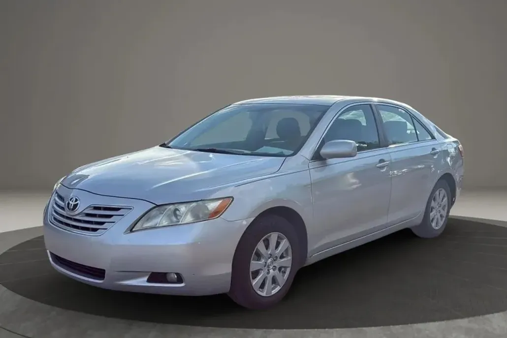 2008 Toyota Camry XLE photo 1