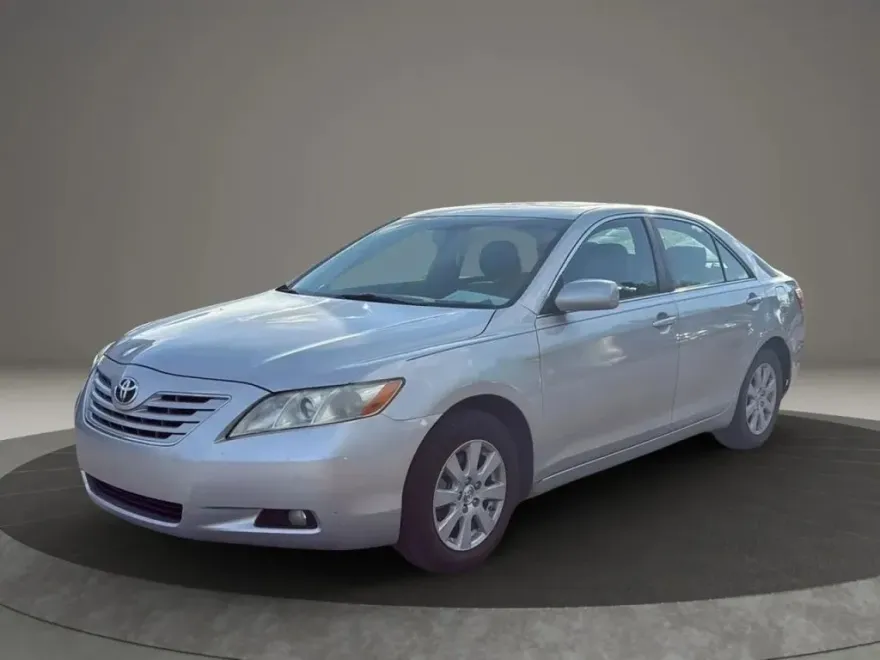 2008 Toyota Camry XLE photo 1