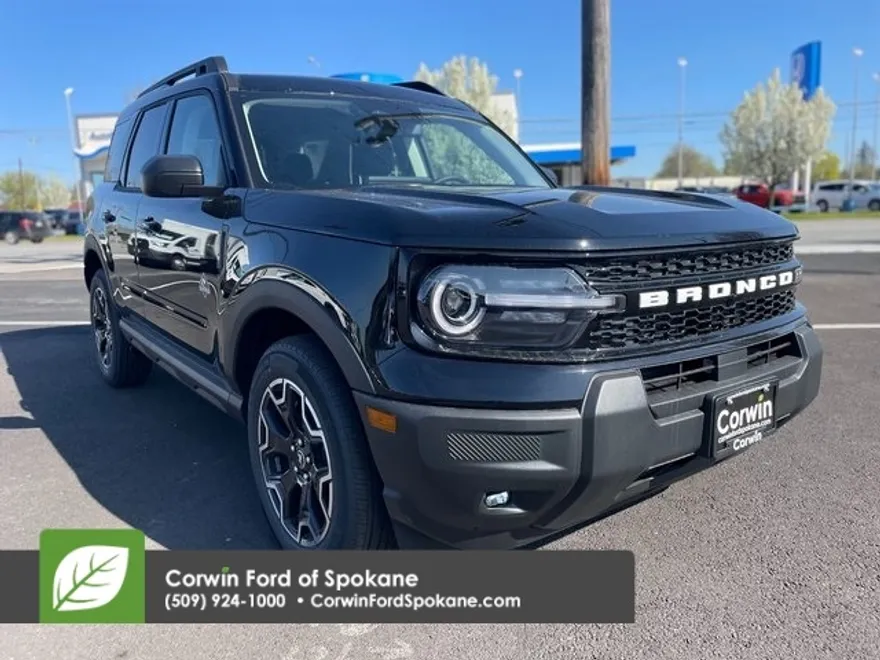 2025 Ford Bronco Sport Outer Banks photo 1