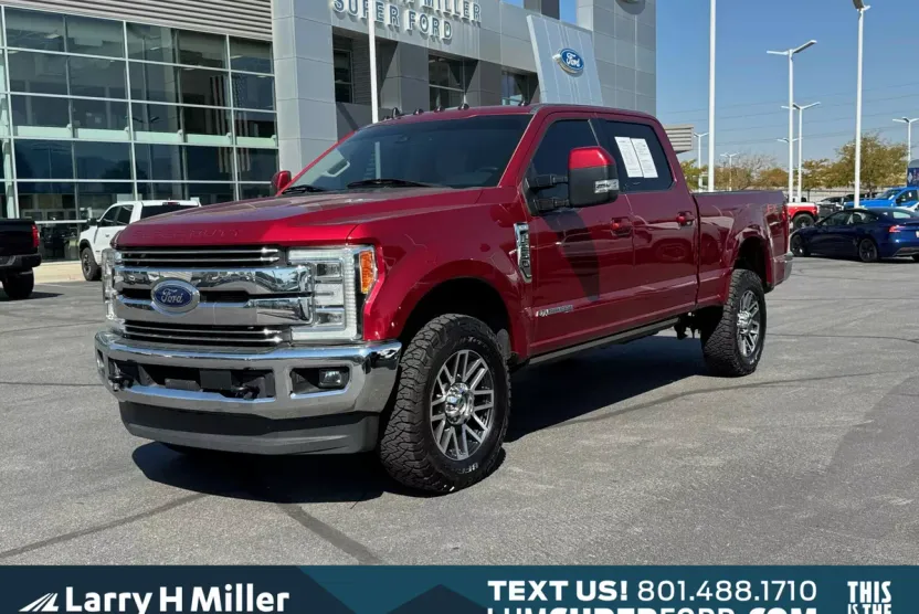 2019 Ford F-250 Lariat photo 1