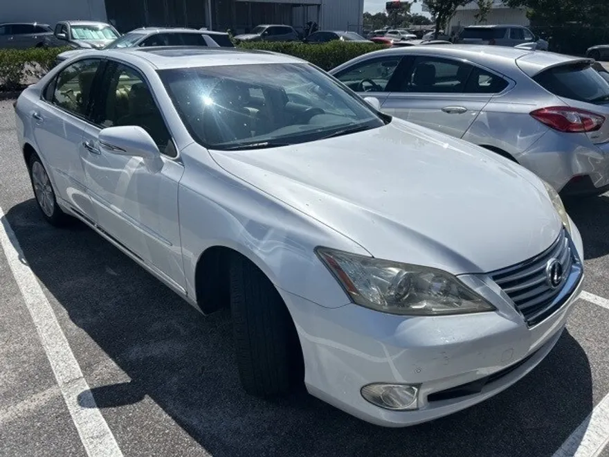 2012 Lexus ES 350 photo 1