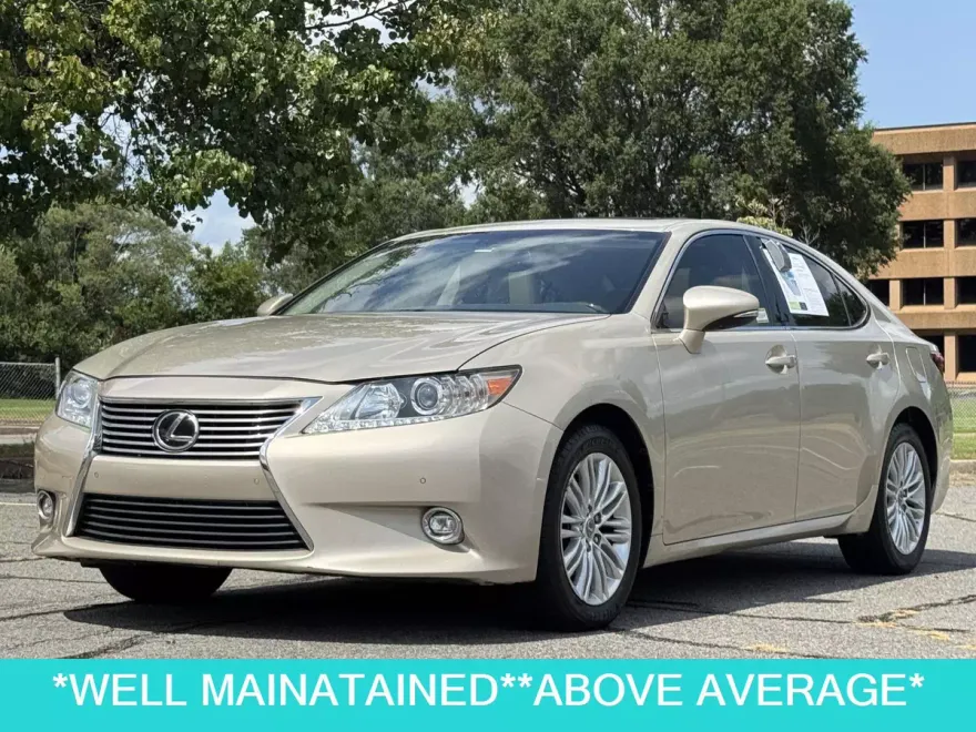 2014 Lexus ES 350 photo 1