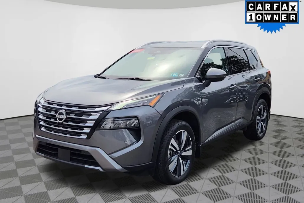2024 Nissan Rogue SL photo 1