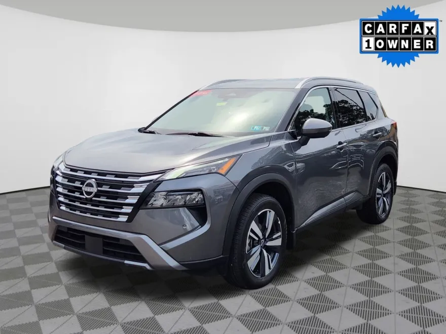 2024 Nissan Rogue SL photo 1
