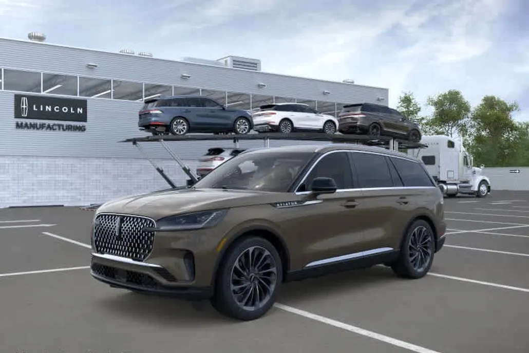 2025 Lincoln Aviator Reserve photo 1