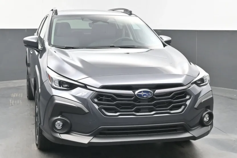2024 Subaru Crosstrek Limited photo 1