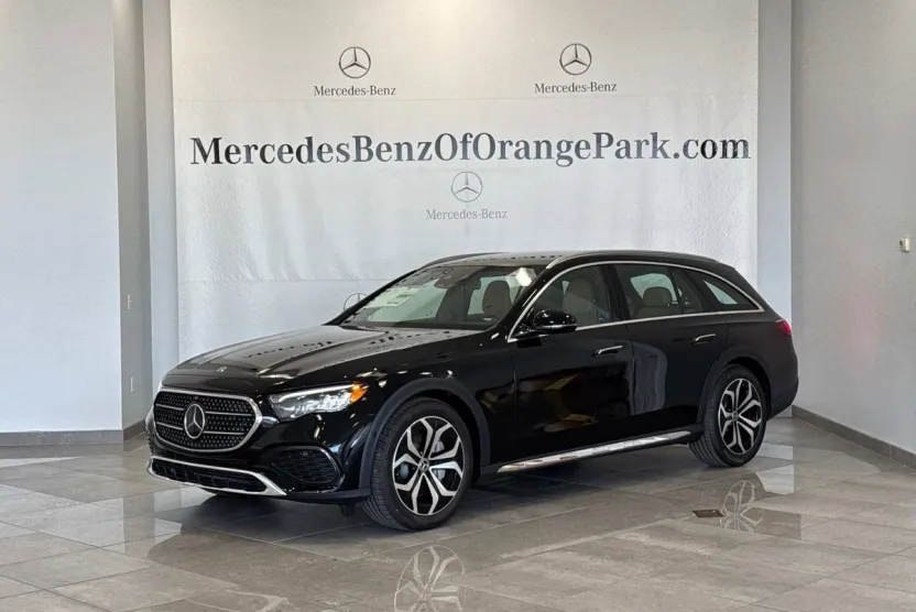 2025 Mercedes Benz E 450 4MATIC All-Terrain Wagon photo 1