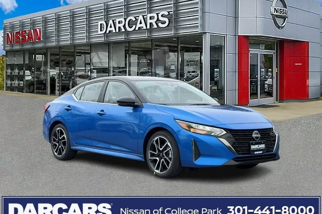 2025 Nissan Sentra SR photo 1