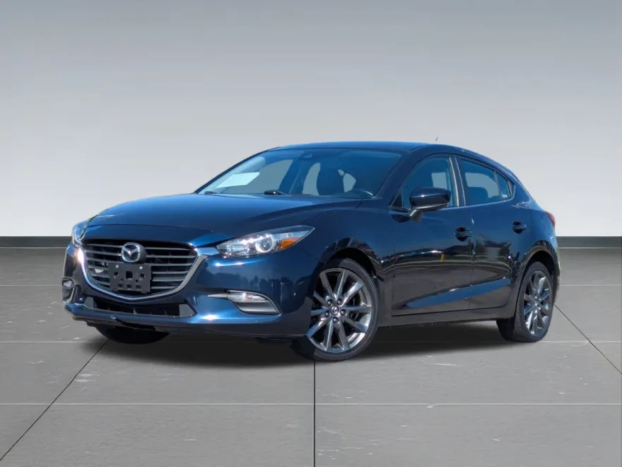 2018 Mazda Mazda3 Touring photo 1