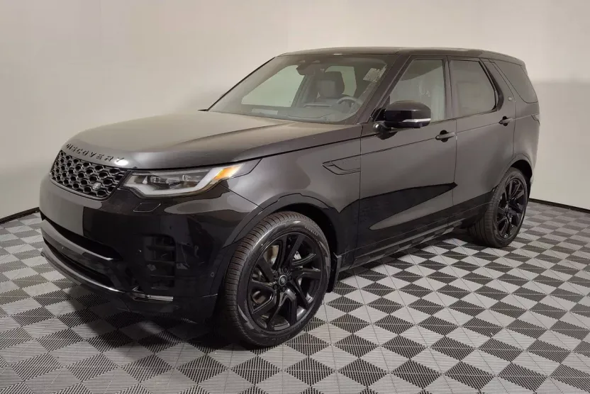 2025 Land Rover Discovery SE photo 1