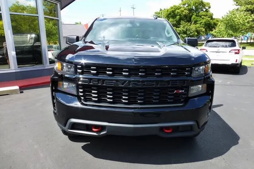 2020 Chevrolet Silverado 1500 Custom photo 1