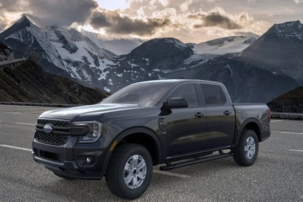2025 Ford Ranger XL photo 1