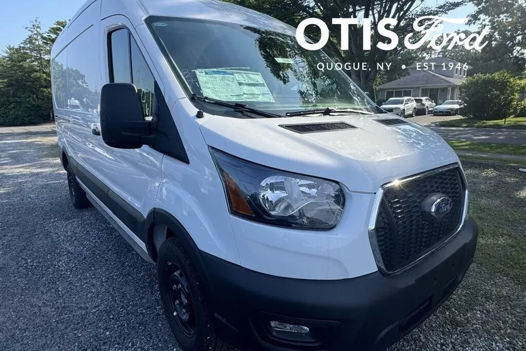 2025 Ford Transit photo 1
