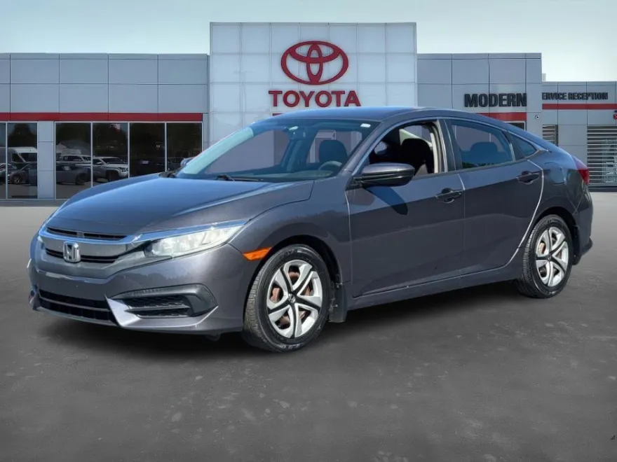 2018 Honda Civic LX photo 1