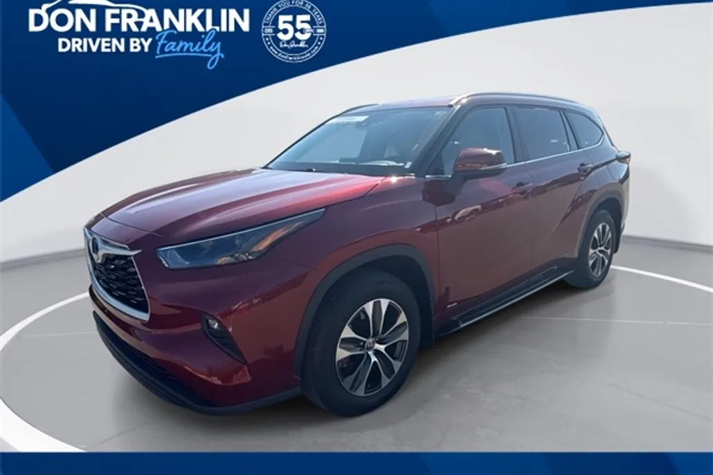 2024 Toyota Highlander Hybrid XLE photo 1